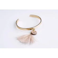 martyrika-agoria-koritsia-celfie-7348